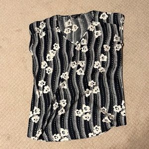 Express short sleeve blouse